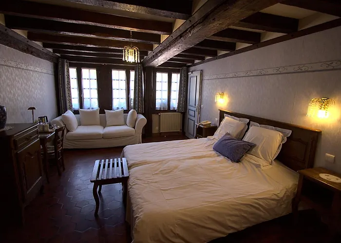 Logis Hotel Restaurant Manoir De L'Acherie